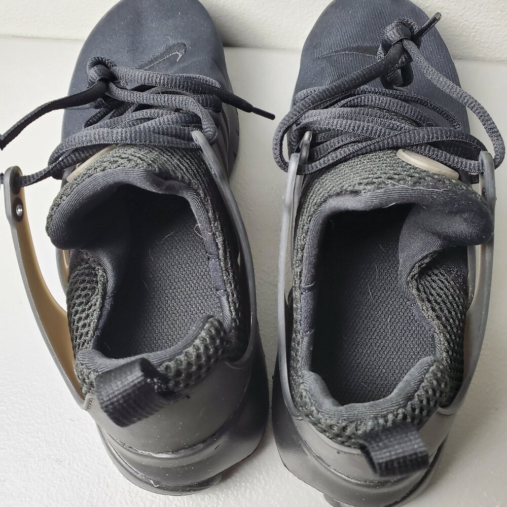 Nike Air Presto Triple Black Sneakers Youth 7Y - Picture 4 of 6